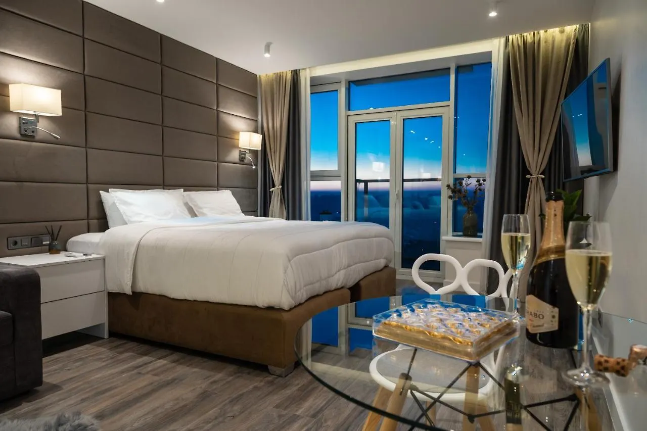 Victory-29 Luxury Apartment Center Kyiv